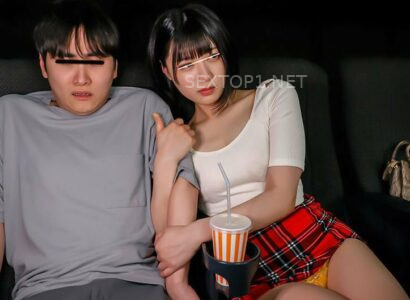 Poster of Thanh niên bao rạp nữa đêm để xem phim thì bị một cô gái lạ gạ gẫm